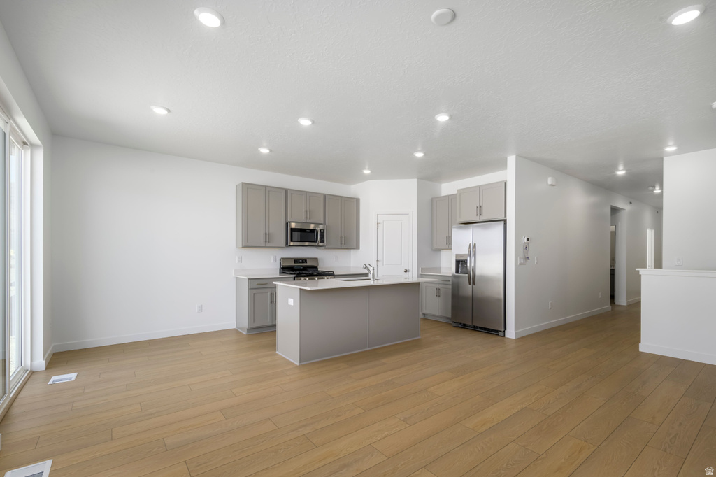 2035 E SWALLOW DR #4066 Eagle Mountain, UT 84005