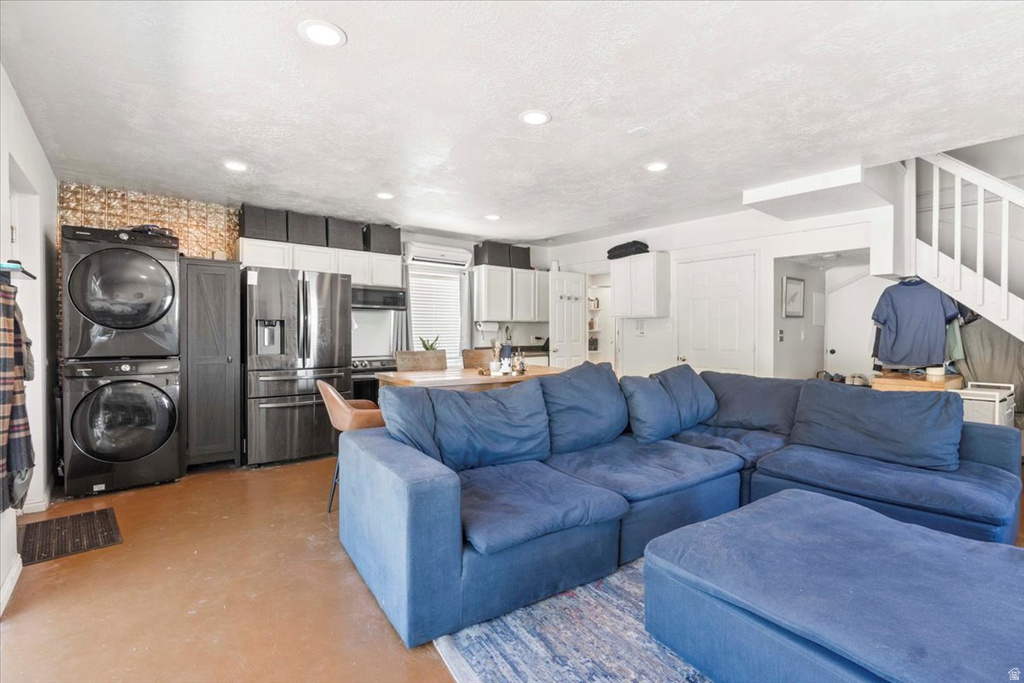 1225 N 900 E Bountiful, UT 84010