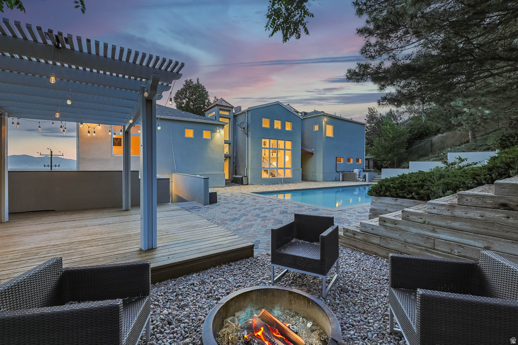 2093 S LAKELINE DR Salt Lake City, UT 84109