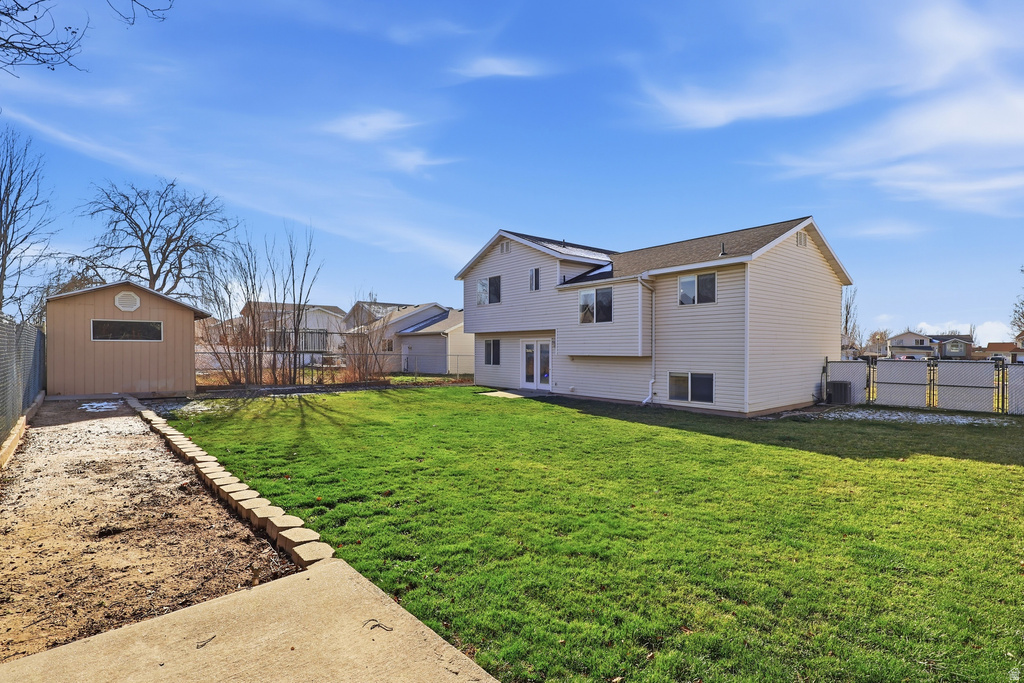 1932 N 810 W Clinton, UT 84015