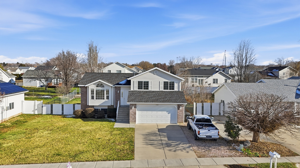 1932 N 810 W Clinton, UT 84015