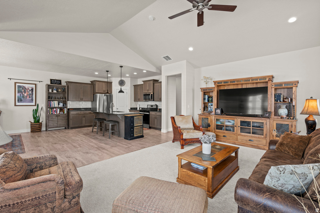 794 E 110 S #13 Salem, UT 84653