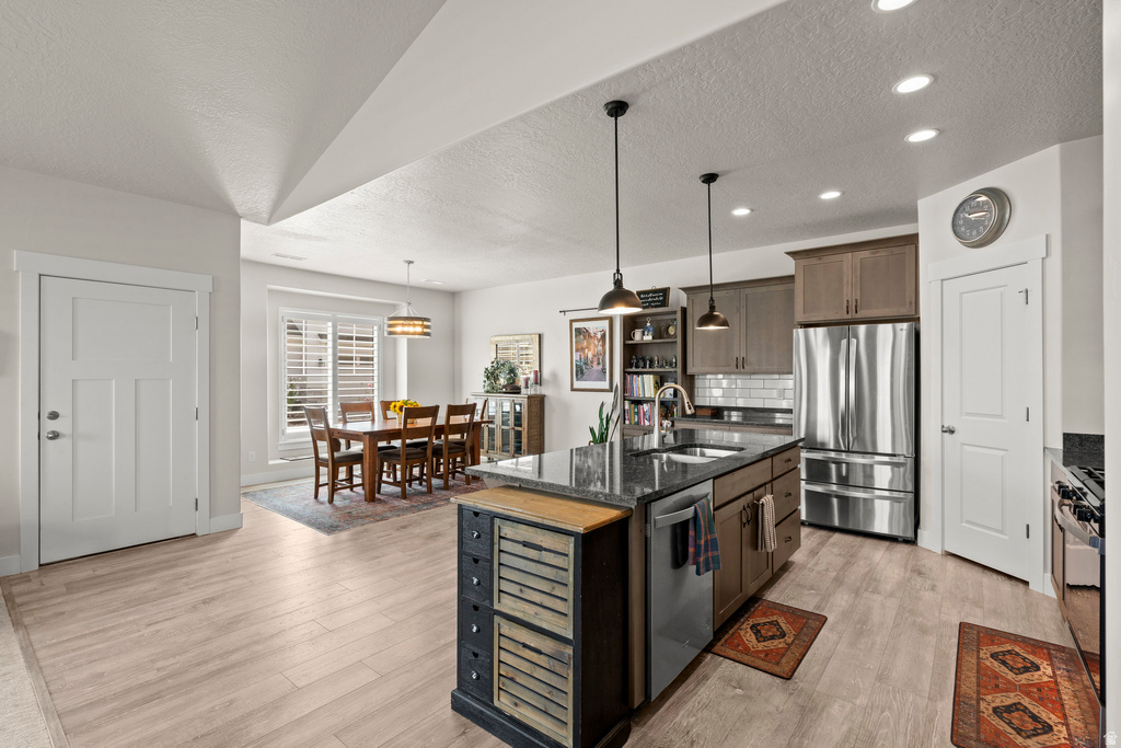 794 E 110 S #13 Salem, UT 84653