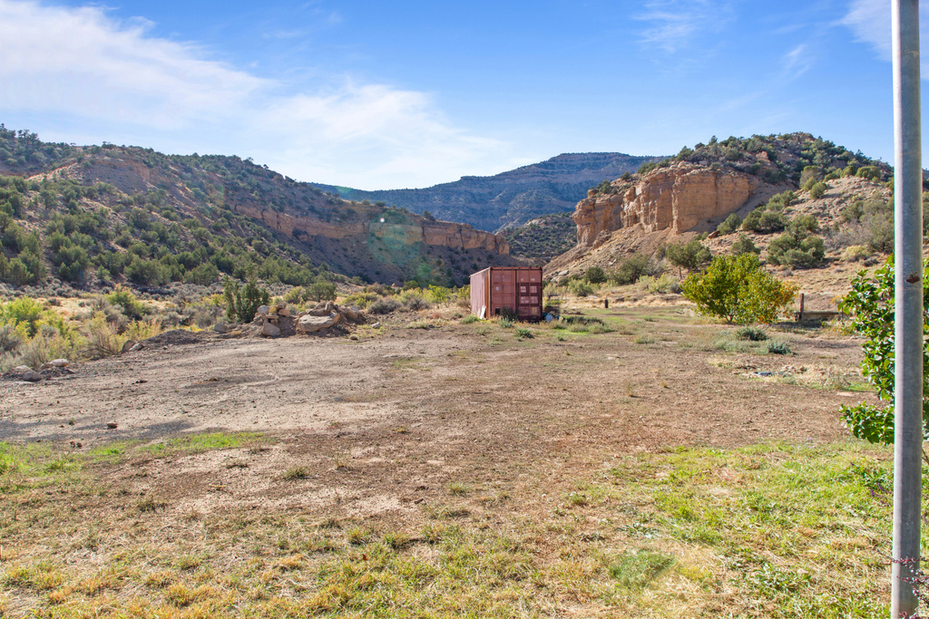 3135 N THOMPSON CYN RD Thompson, UT 84540