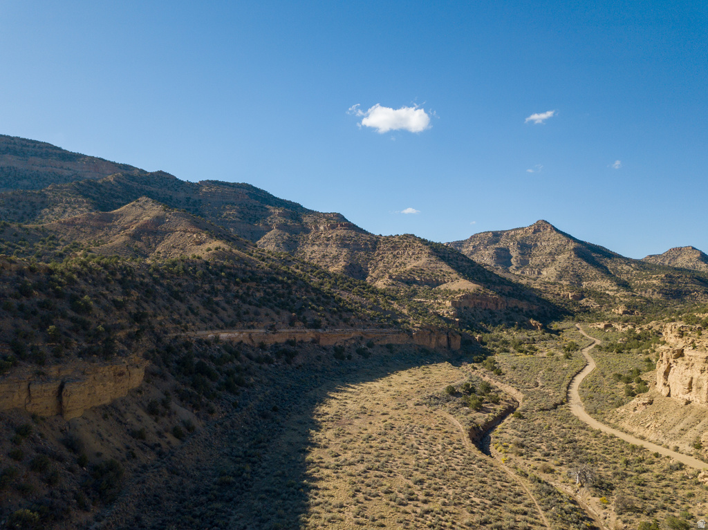 3135 N THOMPSON CYN RD Thompson, UT 84540