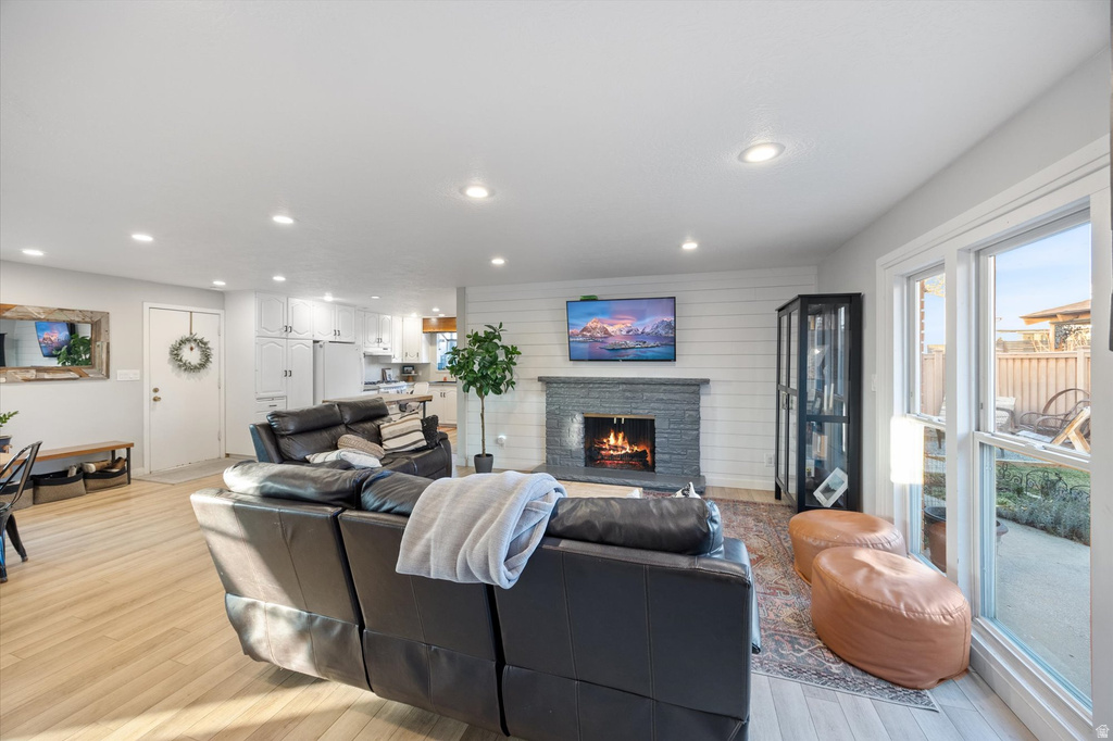 489 S 900 ST Orem, UT 84097