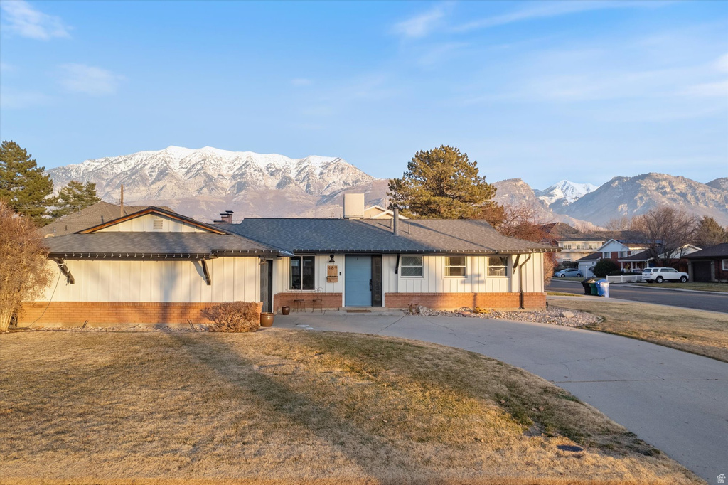 489 S 900 ST Orem, UT 84097