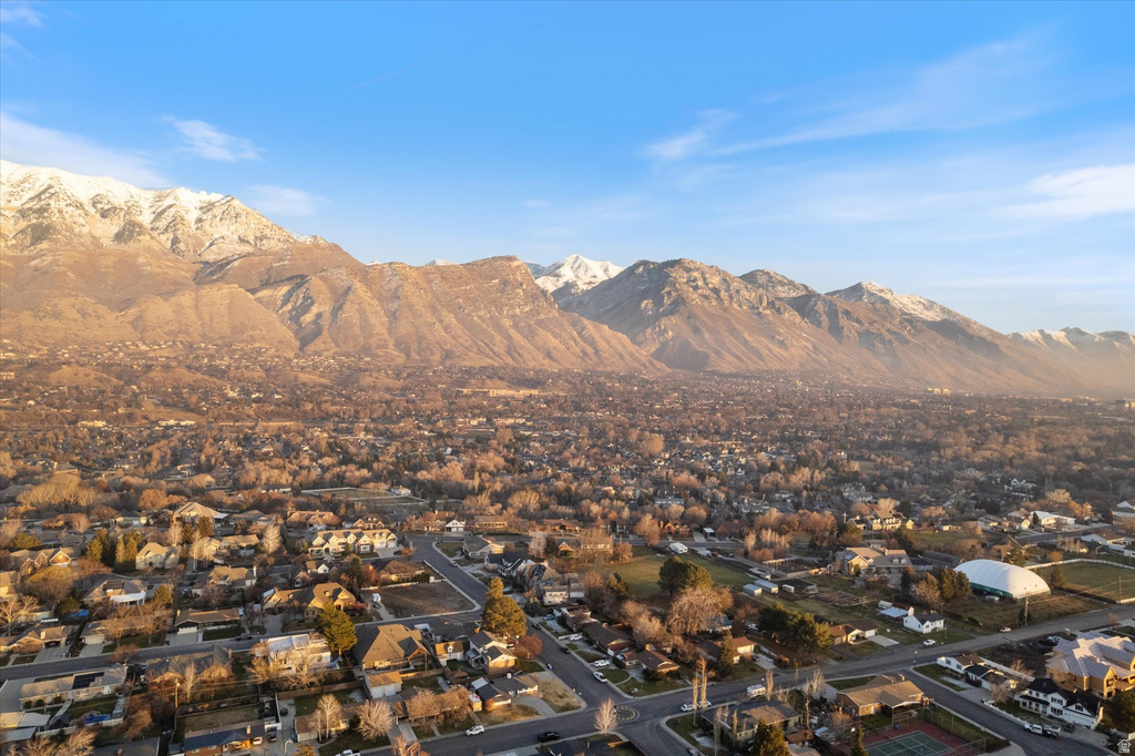 489 S 900 ST Orem, UT 84097