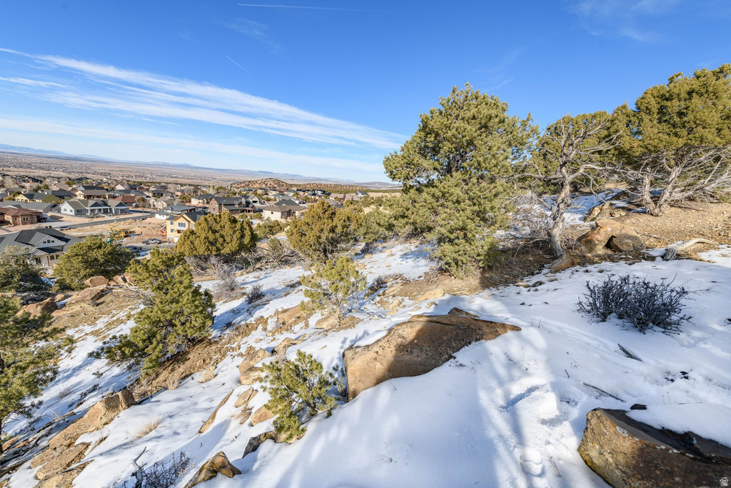 1960 N MAHOGANY CIR Cedar City, UT 84721