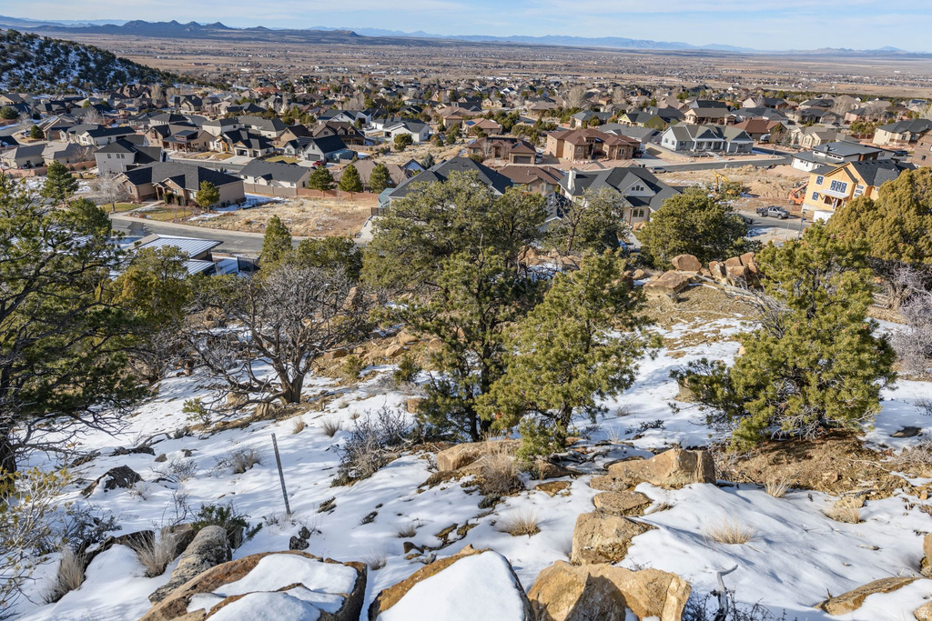 1960 N MAHOGANY CIR Cedar City, UT 84721