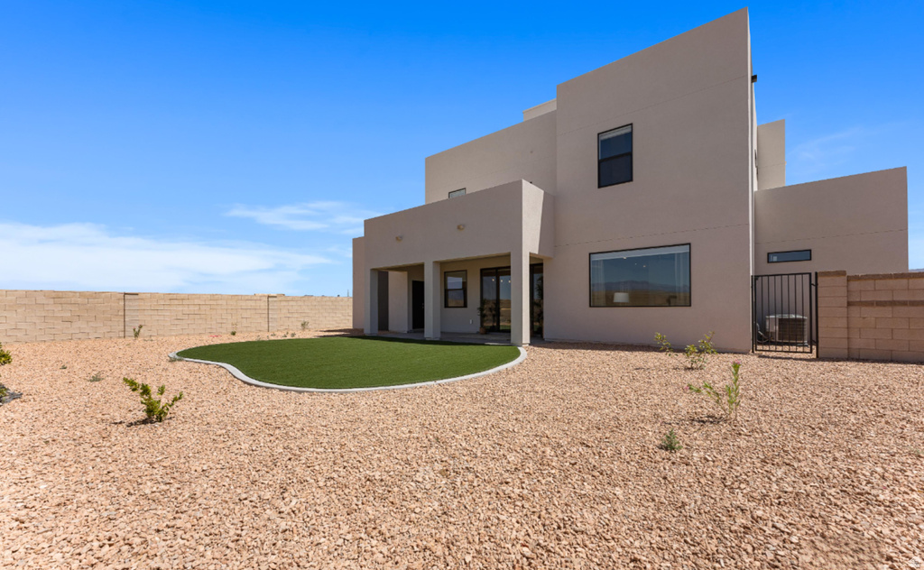 528 W GREEN DR St George, UT 84790