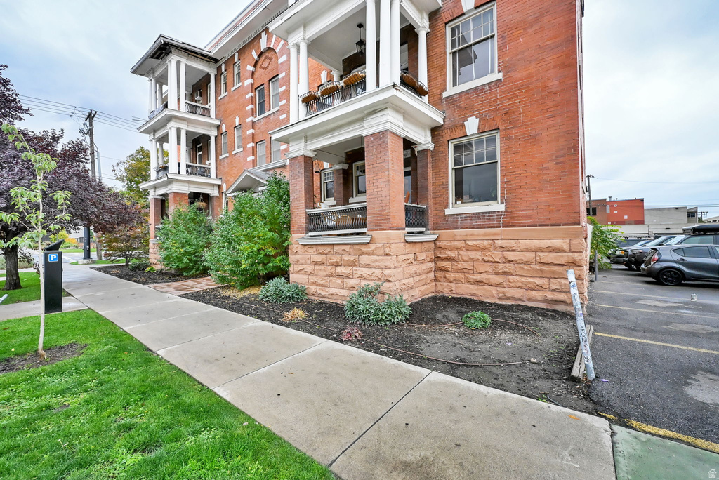 276 E BROADWAY ST #3 Salt Lake City, UT 84111