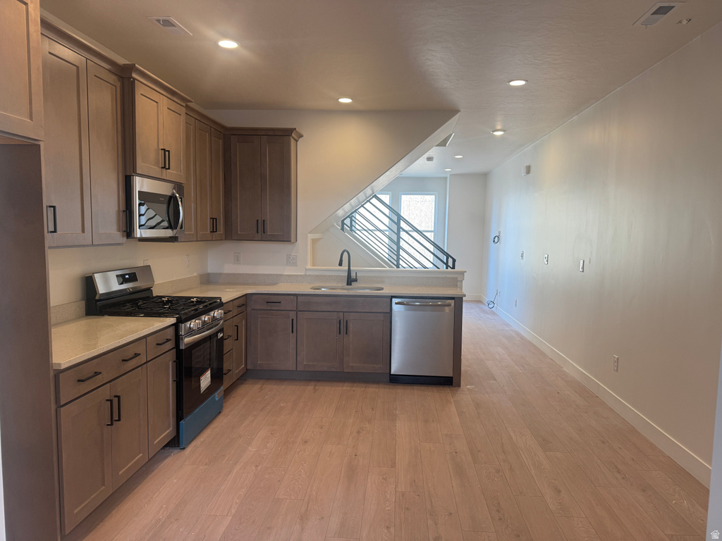 10999 S FREESTONE RD #111 South Jordan, UT 84009