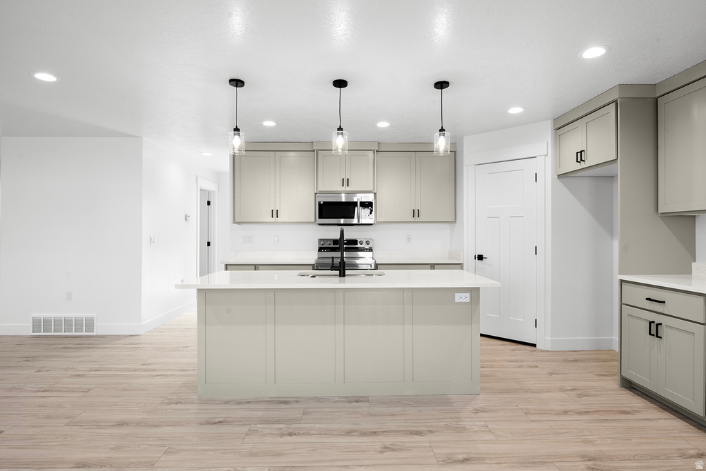 530 N 230 E Fillmore, UT 84631