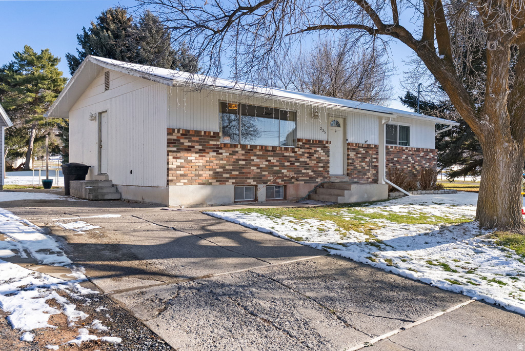 235 S 100 E Richmond, UT 84333