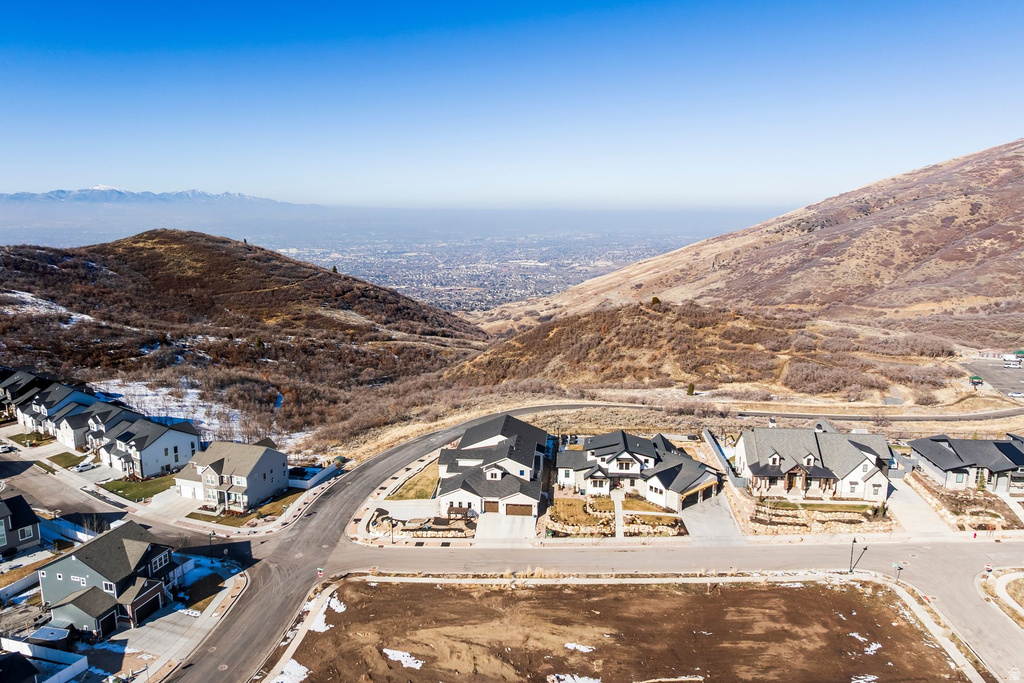 2568 E CANYON EDGE DR Draper, UT 84020