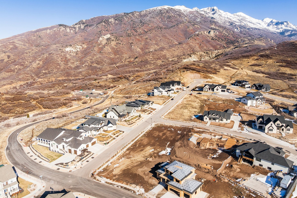 2568 E CANYON EDGE DR Draper, UT 84020