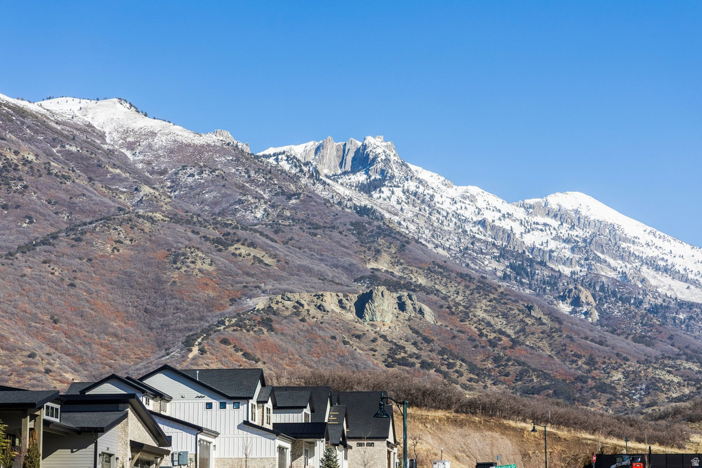 2568 E CANYON EDGE DR Draper, UT 84020