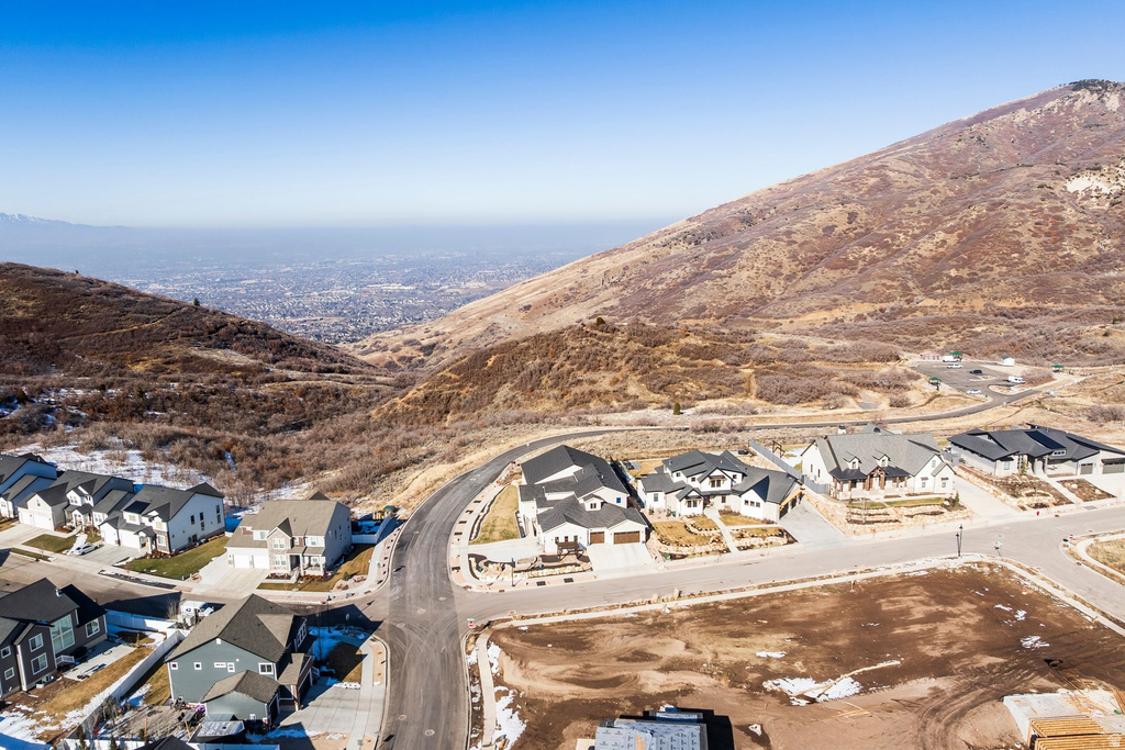 2568 E CANYON EDGE DR Draper, UT 84020