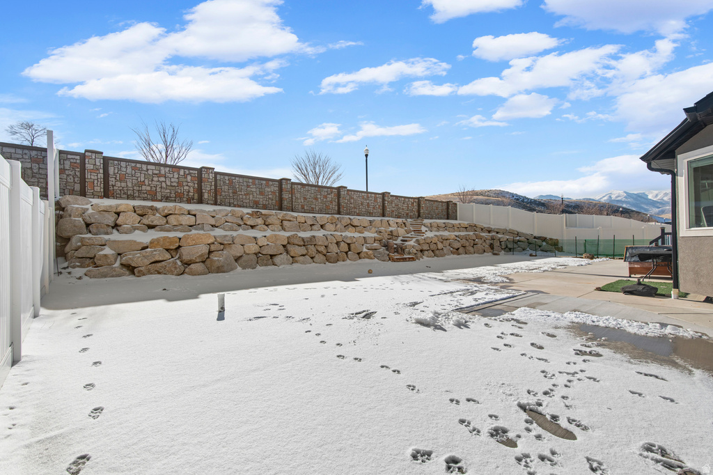 7127 W HAWK VIEW WAY West Jordan, UT 84081