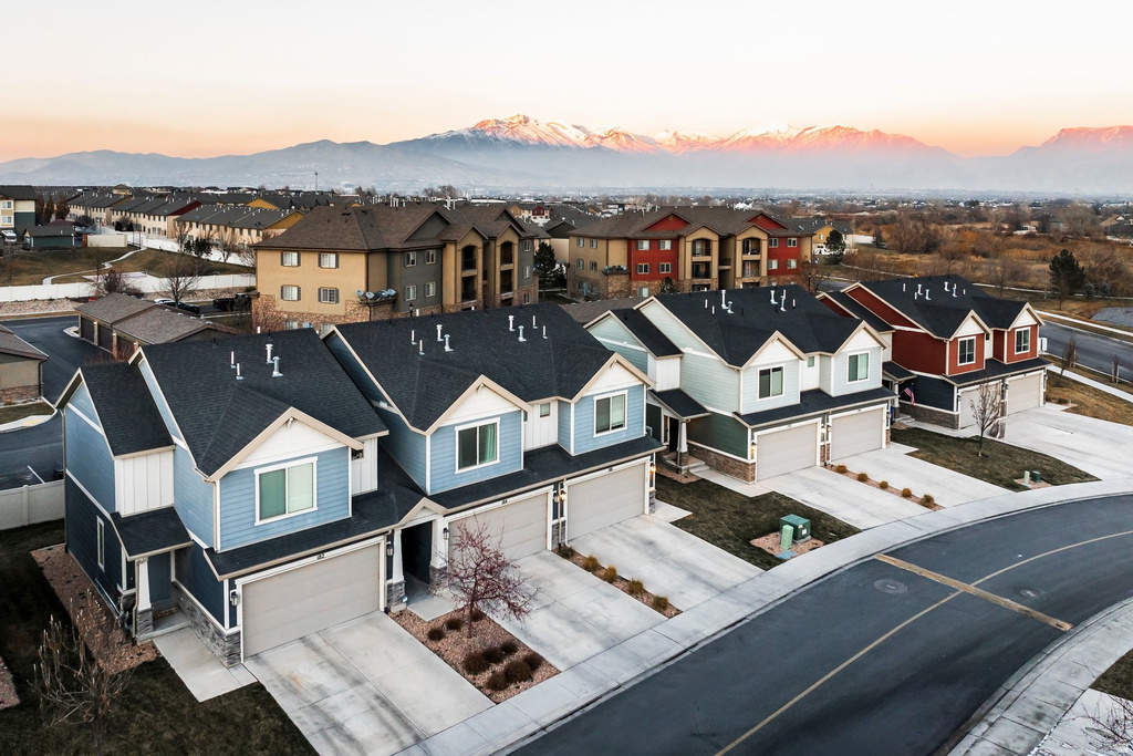 188 E RIVER BEND RD Saratoga Springs, UT 84045