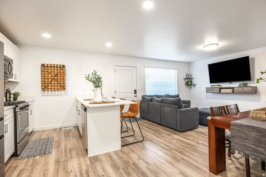 188 E RIVER BEND RD Saratoga Springs, UT 84045