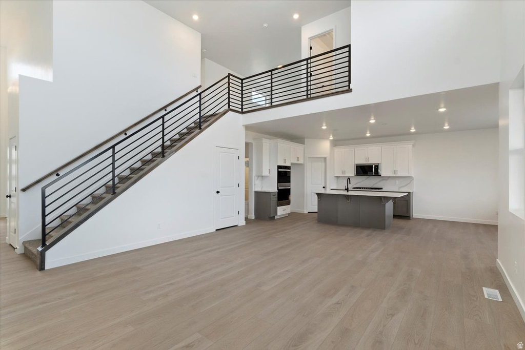 1538 E LIVI LN. LN #8 Saratoga Springs, UT 84043