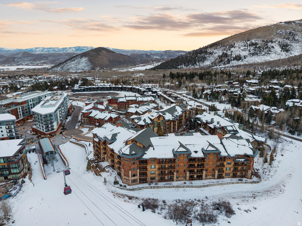 3551 N ESCALA CT #302 Park City, UT 84098