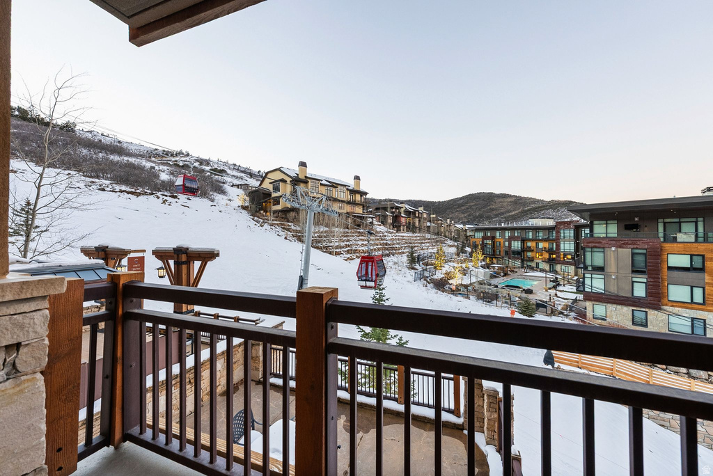 3551 N ESCALA CT #302 Park City, UT 84098