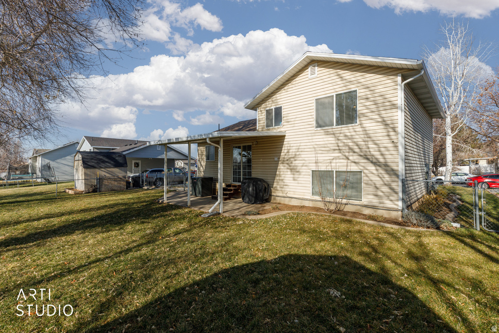 593 W 950 N Clinton, UT 84015