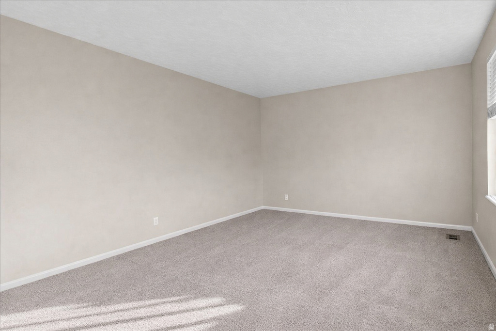 3633 S TOOLSON DR Magna, UT 84044