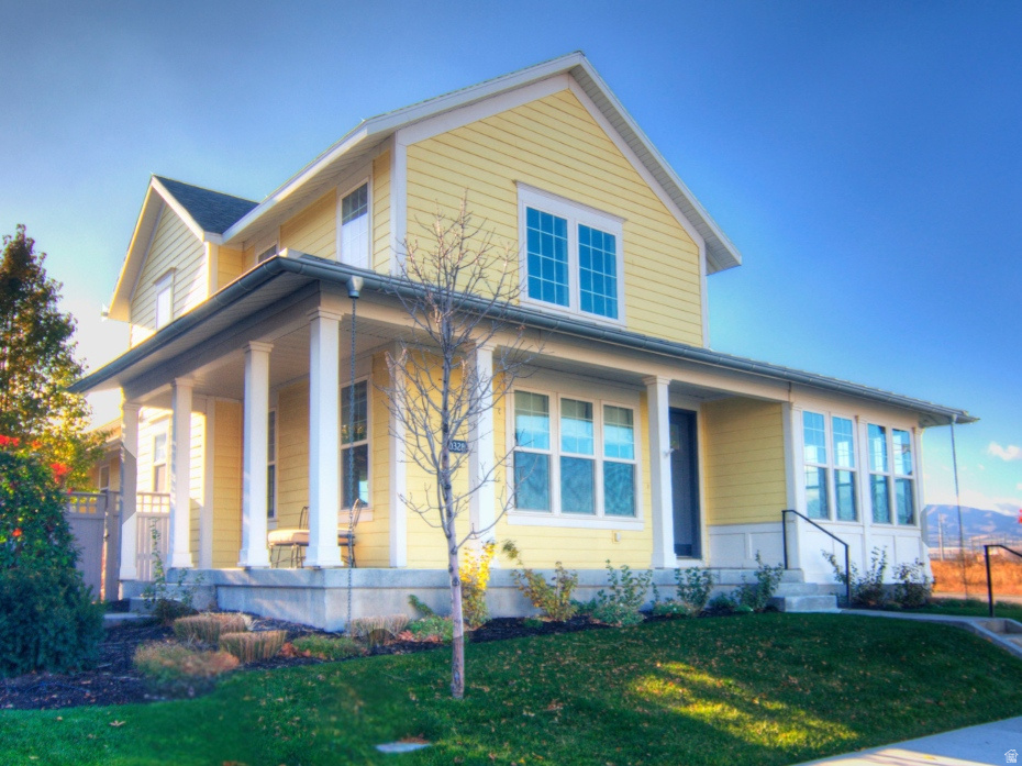 10328 S YELLOW KNIFE WAY South Jordan, UT 84009