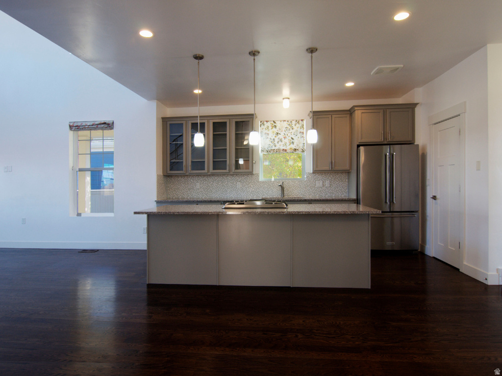 10328 S YELLOW KNIFE WAY South Jordan, UT 84009