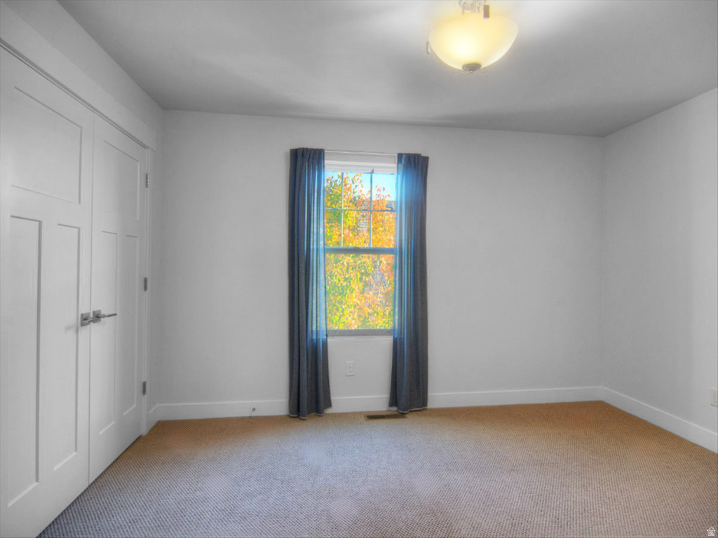 10328 S YELLOW KNIFE WAY South Jordan, UT 84009