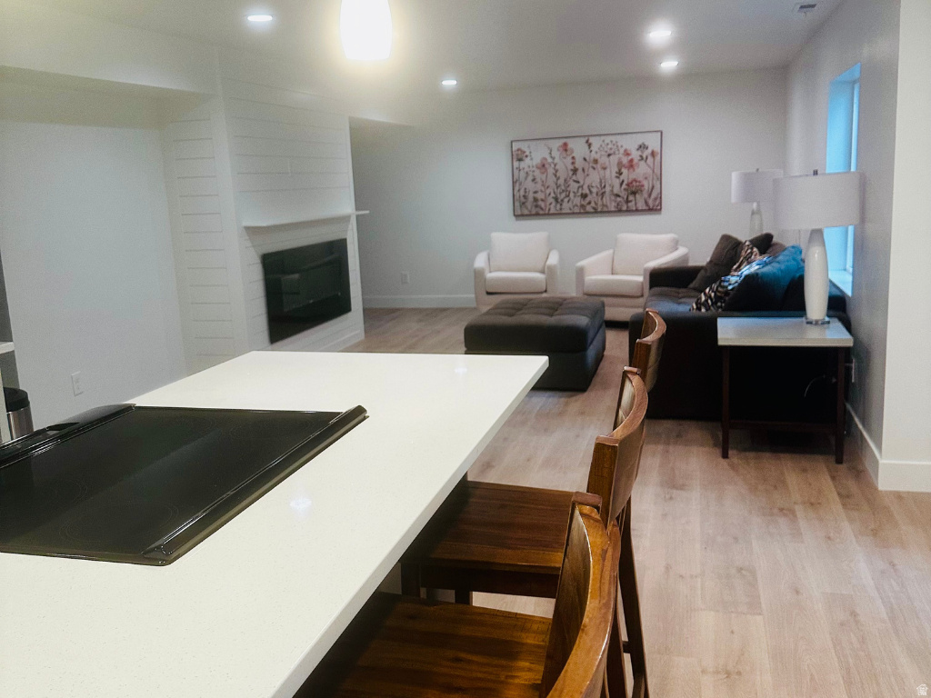 10328 S YELLOW KNIFE WAY South Jordan, UT 84009