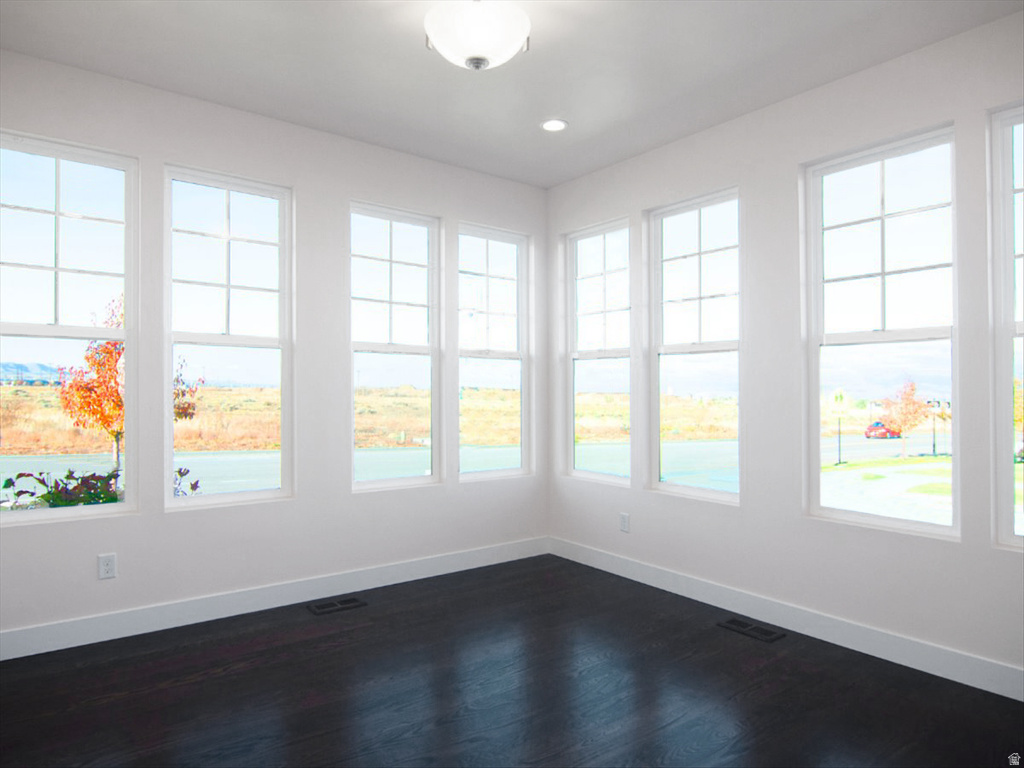 10328 S YELLOW KNIFE WAY South Jordan, UT 84009