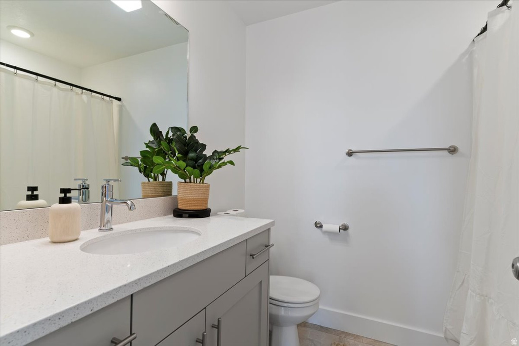 6510 S ASPEN LN South Weber, UT 84405