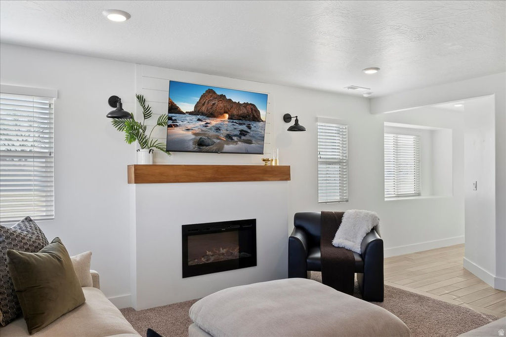 6510 S ASPEN LN South Weber, UT 84405