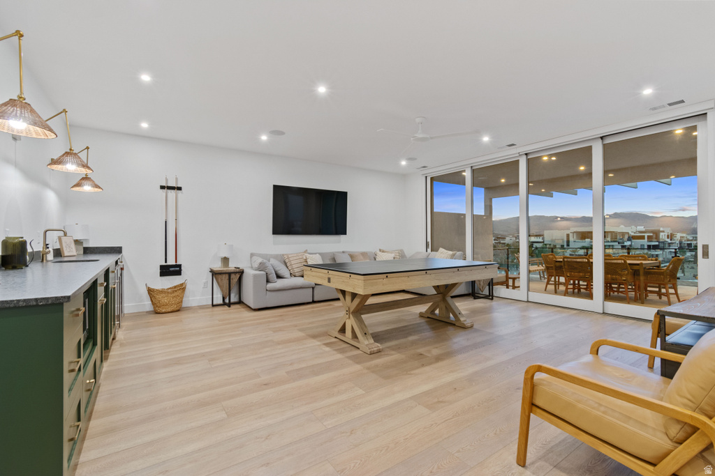 772 W AKOYA PEARL ST St George, UT 84790