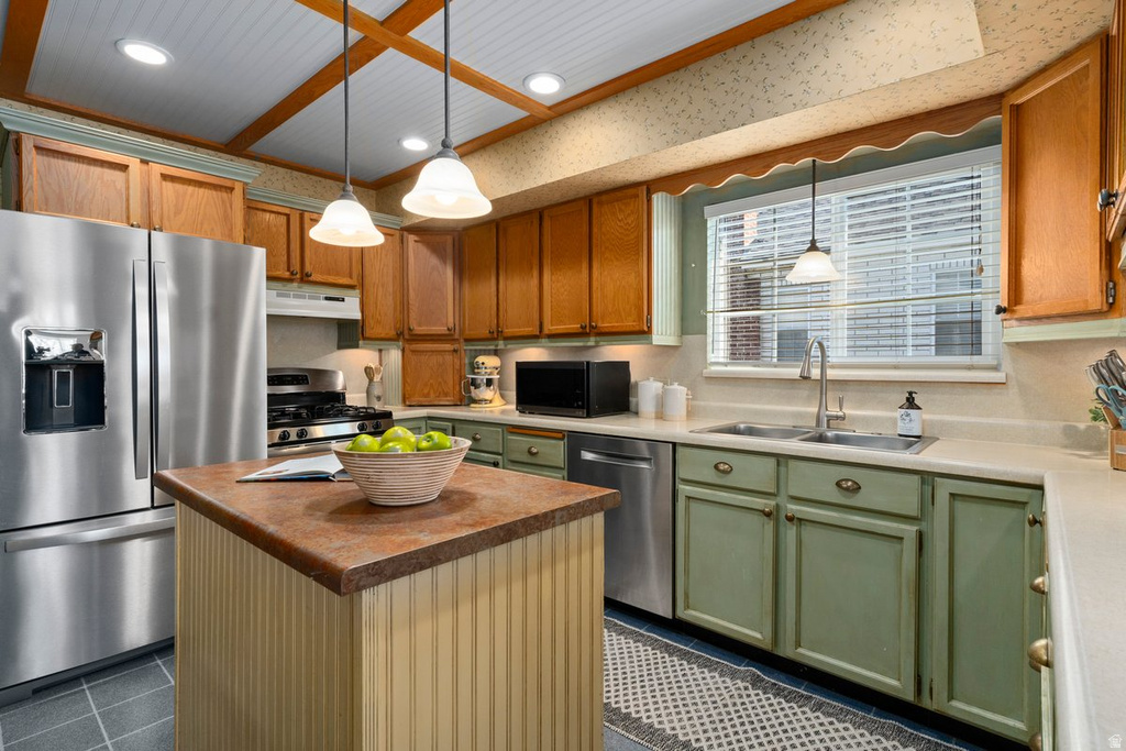 1748 E GARFIELD AVE Salt Lake City, UT 84108