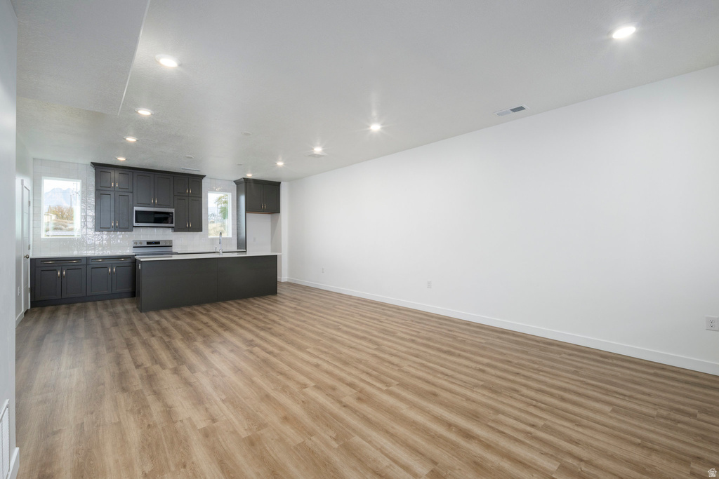 931 W COALBURN WAY #103 Murray, UT 84123