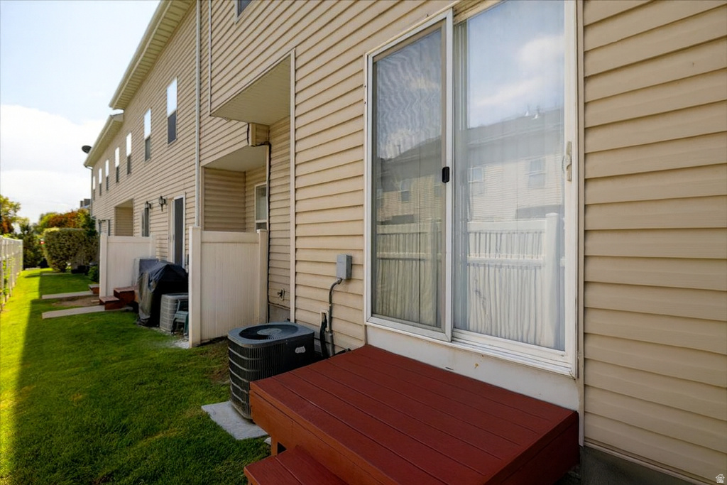 4753 S FALKIRK DR Murray, UT 84107