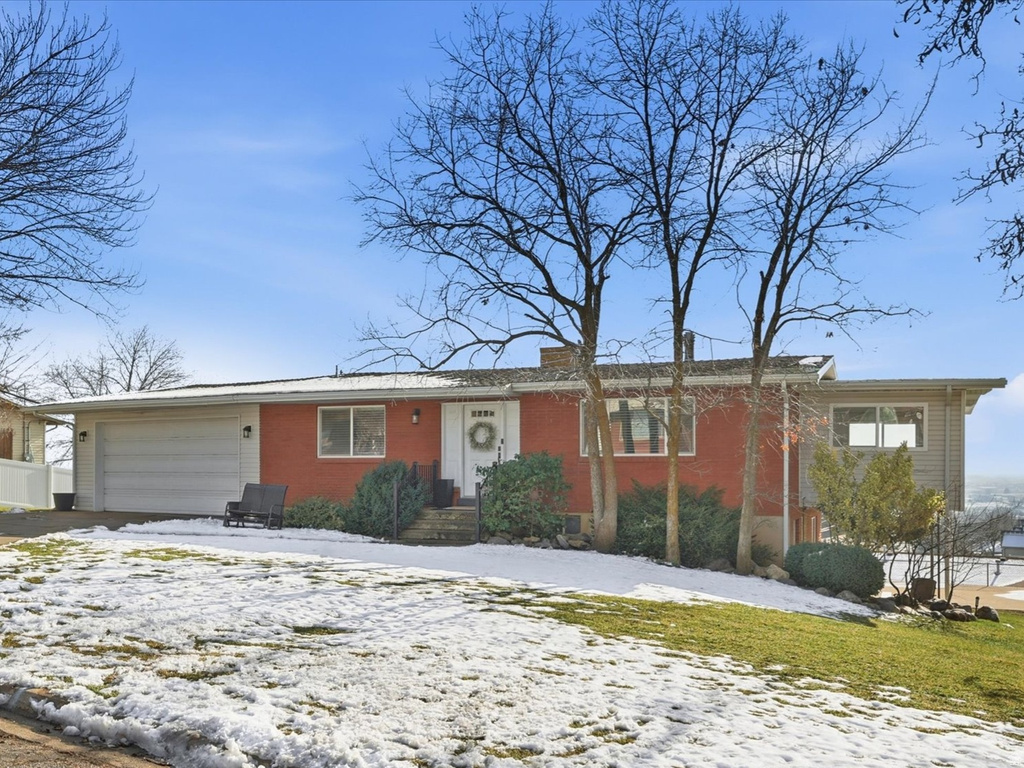 789 W 3500 N Pleasant View, UT 84414