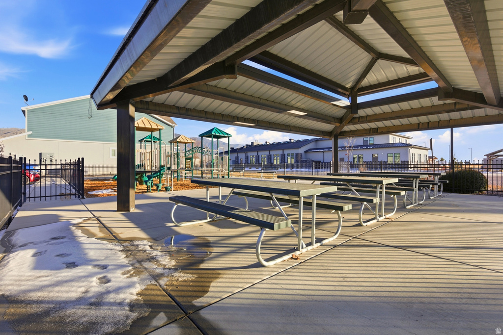 1637 E TALON WAY Eagle Mountain, UT 84005