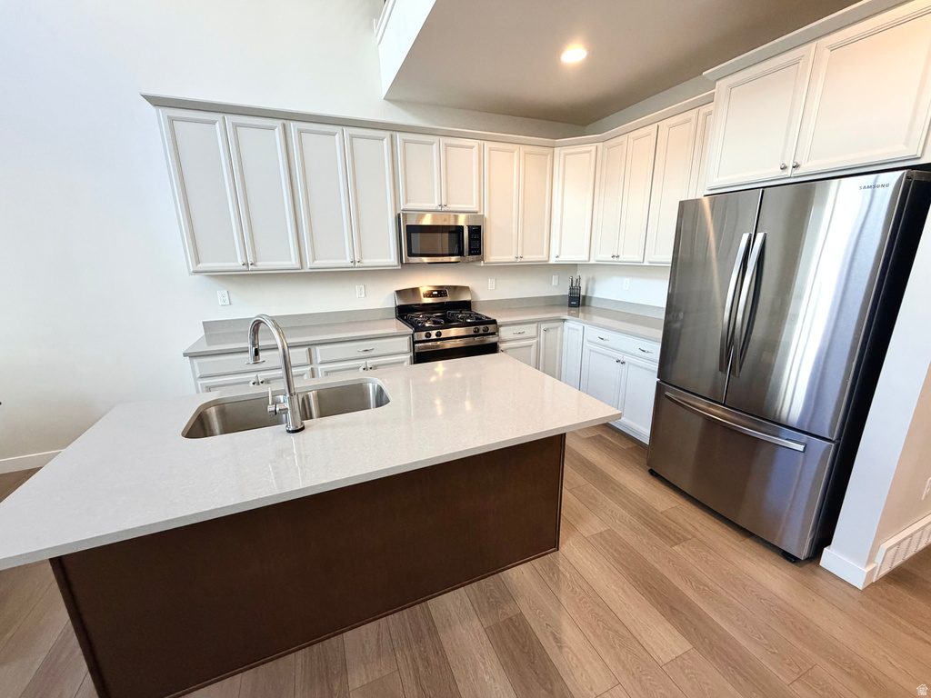 15085 S REINS WAY Bluffdale, UT 84065