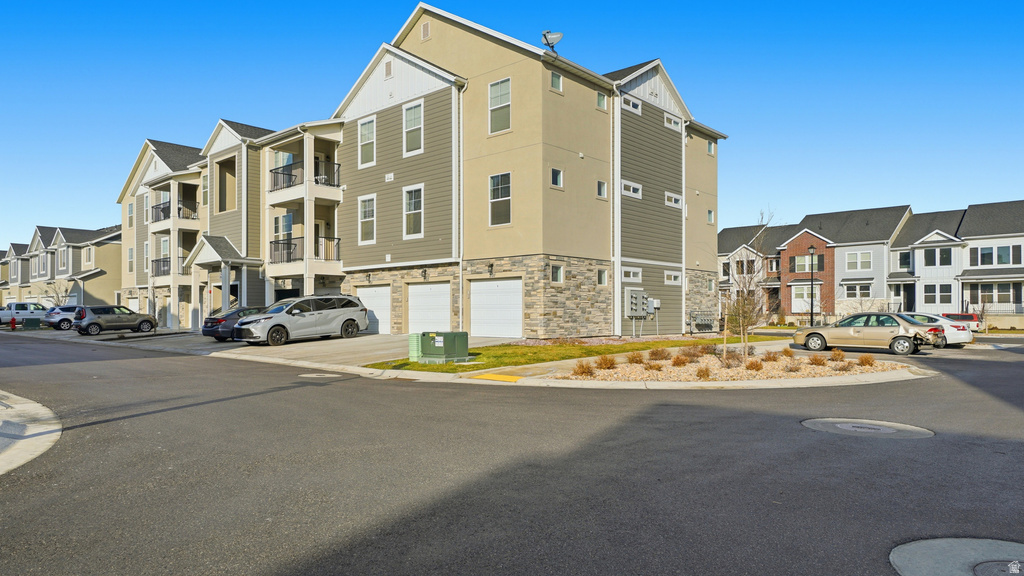 3667 W CANYON DR #301 Lehi, UT 84043