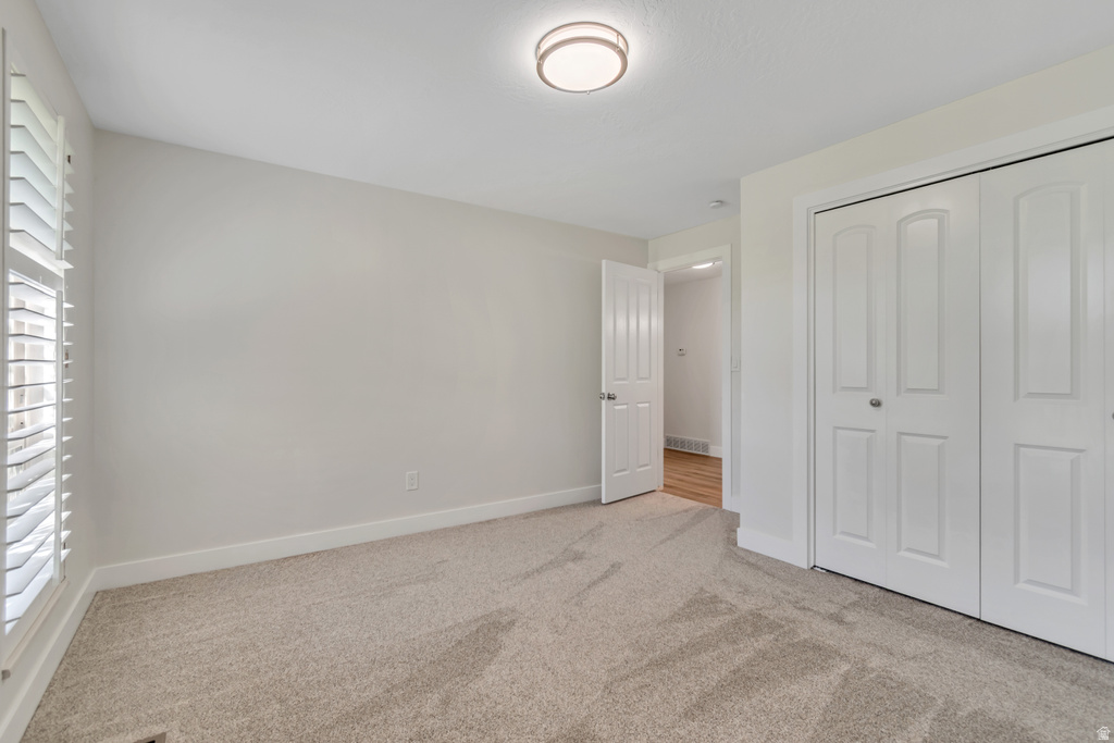 2415 E ARNETT DR Millcreek, UT 84109