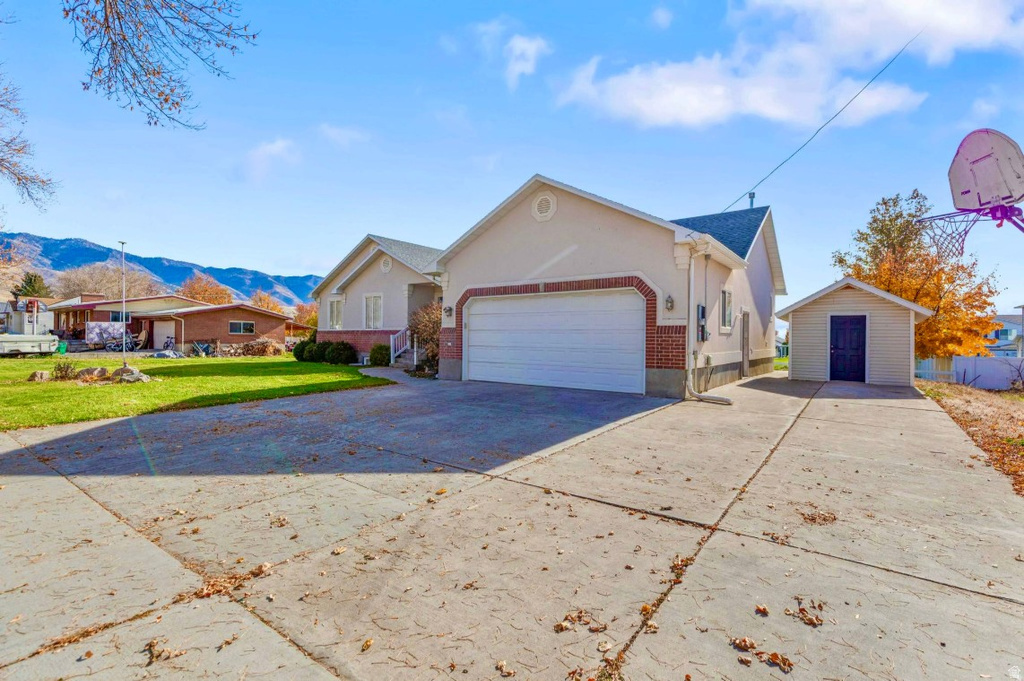 98 W 400 S Smithfield, UT 84335