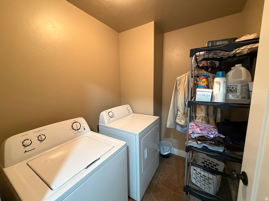 35 E WATER LN Vineyard, UT 84059