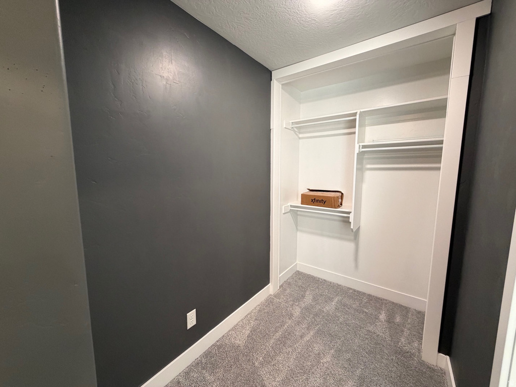 35 E WATER LN Vineyard, UT 84059